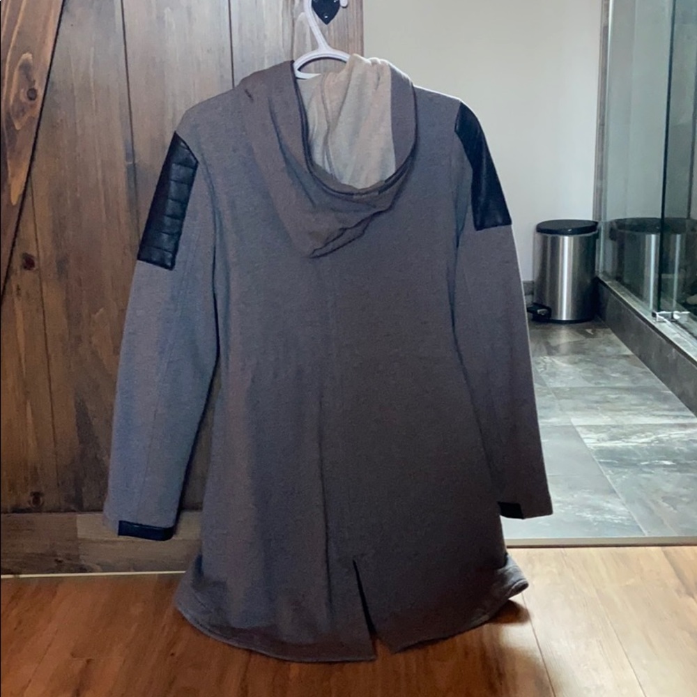 Jacket - Picture 2 of 3